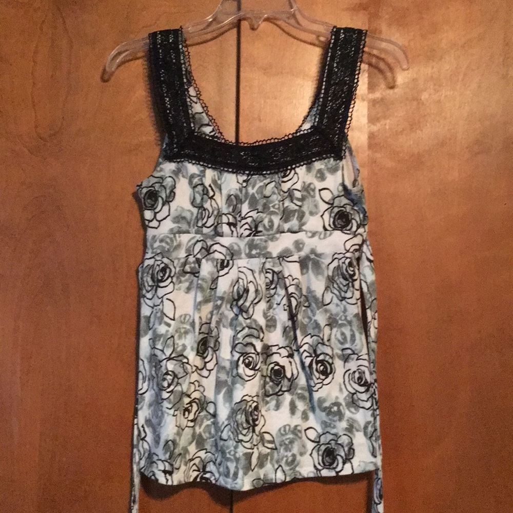 Charlotte Russe women’s top